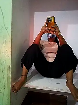 Snapshot of PG_girl_12th chatting on 11-21-25, 03:44 PG girl 12th online show from 11-21-25, 03:44