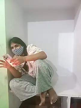 Snapshot of PG_girl_12th chatting on 11-23-25, 04:07 PG girl 12th online show from 11-23-25, 04:07