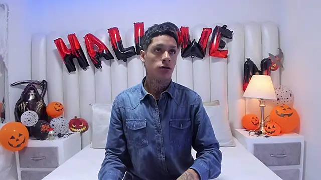 Snapshot of GaelCarter chatting on 11-01-25, 03:52 GaelCarter online show from 11-01-25, 03:52