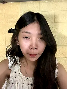 linh-lan1 online show from 10-17-25, 11:57