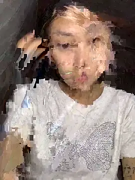 linh-lan1 online show from 10-27-25, 11:03