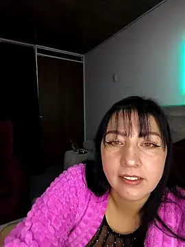 kitten25-hott online show from 10-17-25, 02:26