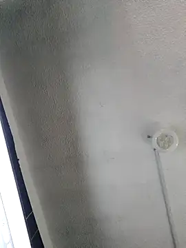 Snapshot of Sharlott_smith chatting on 10-31-25, 06:42 Sharlott smith online show from 10-31-25, 06:42