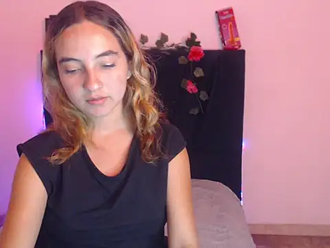 mandyy petite online show from 10-11-25, 07:56