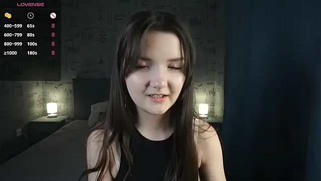 Snapshot of _Cute_World_ chatting on 10-17-25, 09:28 Cute World online show from 10-17-25, 09:28