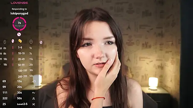 Snapshot of _Cute_World_ chatting on 10-22-25, 09:58 Cute World online show from 10-22-25, 09:58