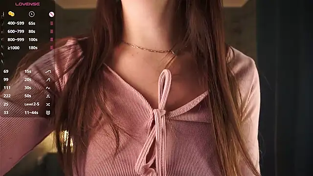 Snapshot of _Cute_World_ chatting on 10-29-25, 09:38 Cute World online show from 10-29-25, 09:38