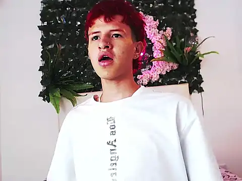 Snapshot of ANDRES_ANTONIO chatting on 10-19-25, 12:44 ANDRES ANTONIO online show from 10-19-25, 12:44