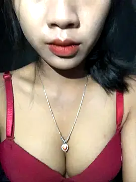 Snapshot of namicute chatting on 11-12-25, 02:12 namicute online show from 11-12-25, 02:12