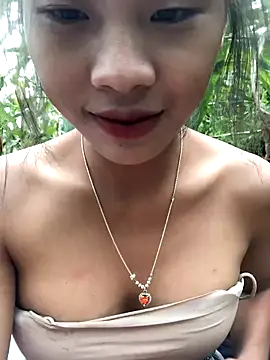 Snapshot of namicute chatting on 11-16-25, 02:06 namicute online show from 11-16-25, 02:06