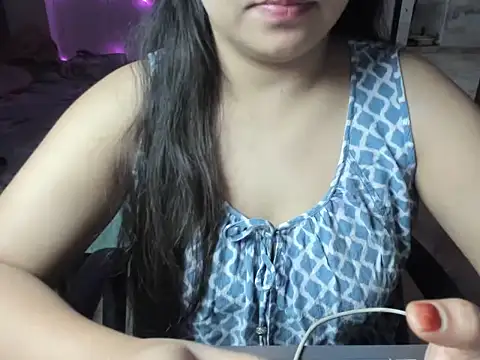 Snapshot of Divya68 chatting on 11-13-25, 05:01 Divya68 online show from 11-13-25, 05:01