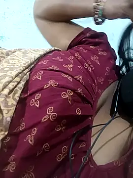 Snapshot of SX-ANA chatting on 11-15-25, 06:15 SX-ANA online show from 11-15-25, 06:15