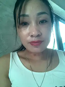Snapshot of Linh_sexyy chatting on 10-17-25, 05:54 Linh sexyy online show from 10-17-25, 05:54