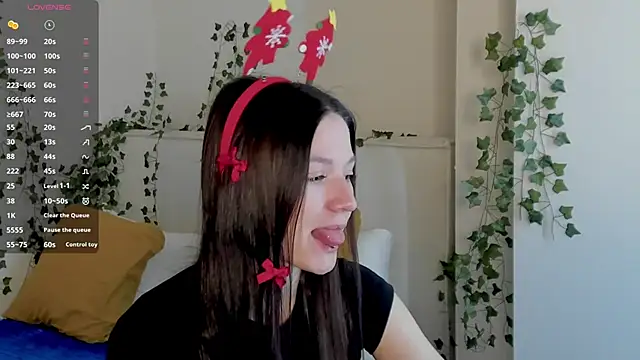 ChillGato online show from 12-15-25, 01:32