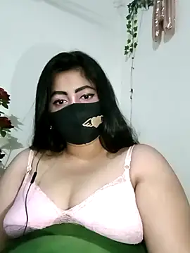 Snapshot of Jessica-03 chatting on 11-05-25, 06:08 Jessica-03 online show from 11-05-25, 06:08