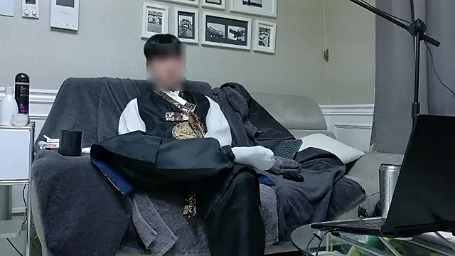 koreanboy2341 online show from 02-16-26, 02:24