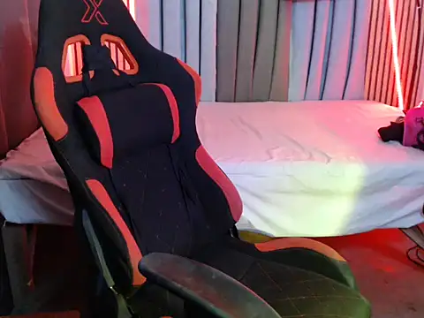 Snapshot of kettie_ chatting on 11-27-25, 09:33 kettie online show from 11-27-25, 09:33