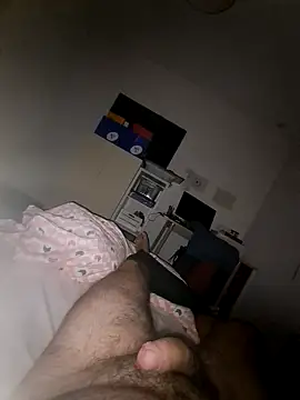 Snapshot of nico33000a chatting on 11-01-25, 07:43 nico33000a online show from 11-01-25, 07:43