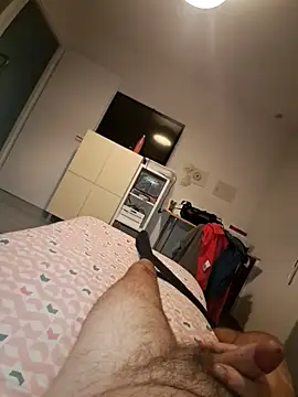 Snapshot of nico33000a chatting on 11-14-25, 05:00 nico33000a online show from 11-14-25, 05:00