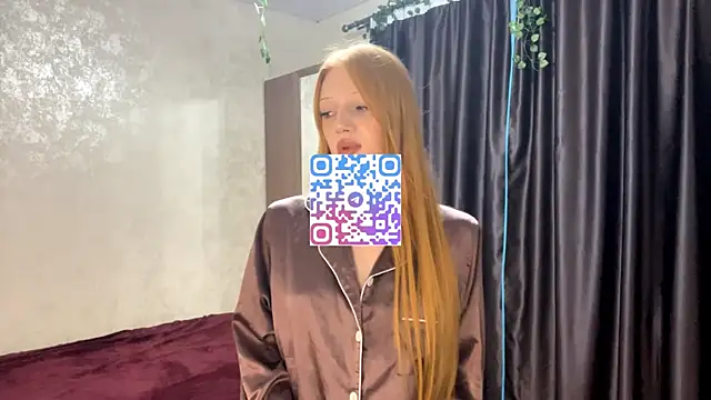 Snapshot of Iamlylu chatting on 11-05-25, 01:00 Iamlylu online show from 11-05-25, 01:00