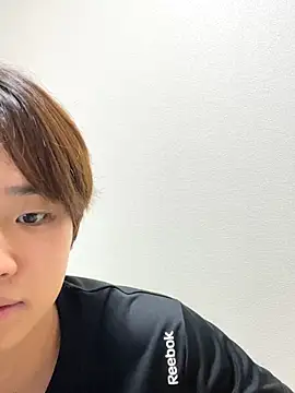 Snapshot of nagi_112 chatting on 10-14-25, 02:40 nagi 112 online show from 10-14-25, 02:40