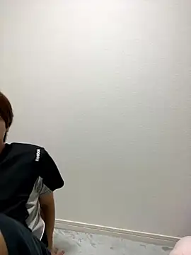 Snapshot of nagi_112 chatting on 10-16-25, 02:40 nagi 112 online show from 10-16-25, 02:40