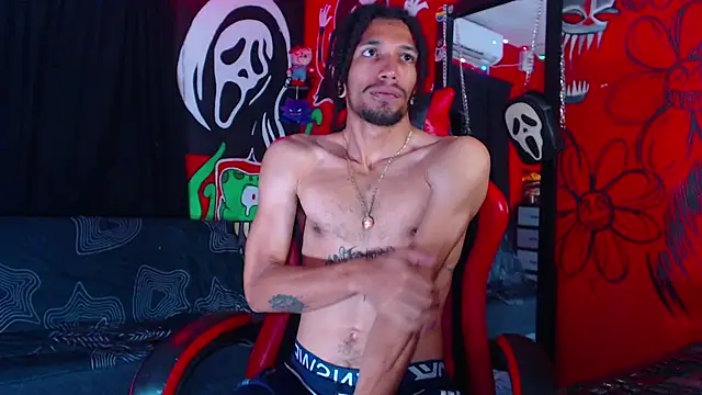 Snapshot of Monsterdominationx chatting on 10-26-25, 12:55 Monsterdominationx online show from 10-26-25, 12:55