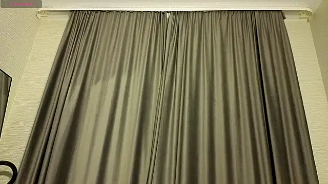 MissPompadure online show from 03-18-26, 10:24