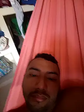 Snapshot of mario1709cm chatting on 10-14-25, 05:36 mario1709cm online show from 10-14-25, 05:36