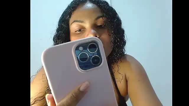 Snapshot of Valerii_smithh chatting on 11-15-25, 12:19 Valerii smithh online show from 11-15-25, 12:19