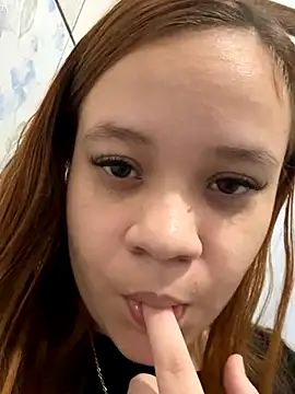 Snapshot of ruivinhadancer chatting on 11-14-25, 06:17 ruivinhadancer online show from 11-14-25, 06:17