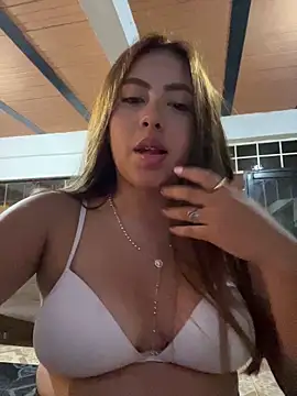 Emily Joee online show from 11-02-25, 04:37