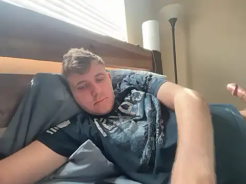 eddieeeeee1232 online show from 12-15-25, 06:01