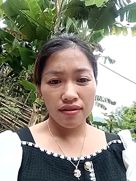 Snapshot of -Paige- chatting on 10-22-25, 03:07 -Paige- online show from 10-22-25, 03:07