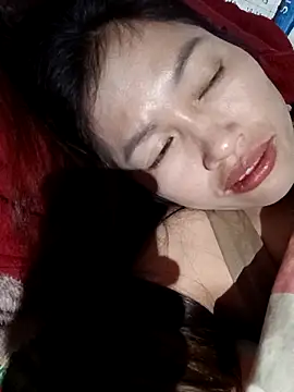 Snapshot of -Paige- chatting on 10-24-25, 02:13 -Paige- online show from 10-24-25, 02:13