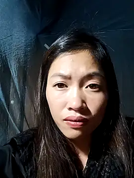 Snapshot of -Paige- chatting on 11-09-25, 11:19 -Paige- online show from 11-09-25, 11:19