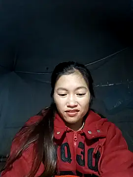 Snapshot of -Paige- chatting on 11-13-25, 12:42 -Paige- online show from 11-13-25, 12:42