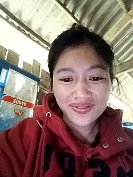 Snapshot of -Paige- chatting on 11-18-25, 03:56 -Paige- online show from 11-18-25, 03:56