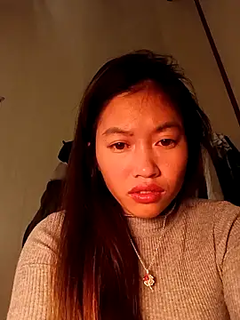 Snapshot of -Paige- chatting on 11-21-25, 10:25 -Paige- online show from 11-21-25, 10:25