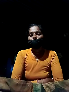 Snapshot of Dipti_bb chatting on 10-26-25, 05:08 Dipti bb online show from 10-26-25, 05:08