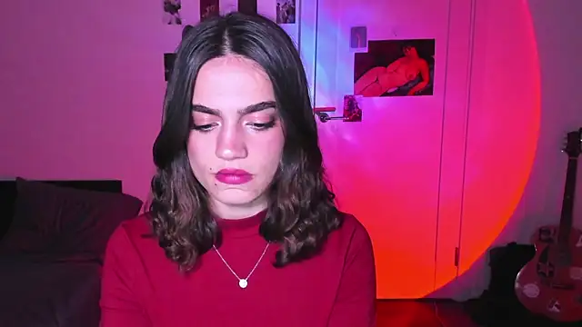 Snapshot of nightfloatt chatting on 10-14-25, 08:53 nightfloatt online show from 10-14-25, 08:53