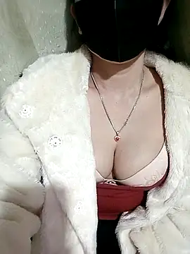 LalayCii online show from 11-03-25, 11:37