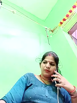 Karishma cute online show from 10-21-25, 10:05