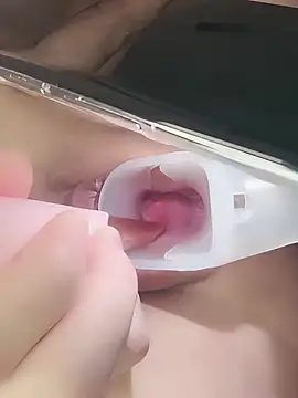 Snapshot of zds1121 chatting on 10-24-25, 08:16 zds1121 online show from 10-24-25, 08:16