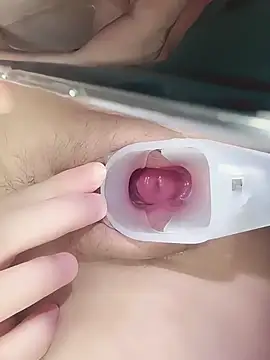 Snapshot of zds1121 chatting on 10-31-25, 05:52 zds1121 online show from 10-31-25, 05:52