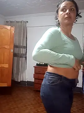 Snapshot of Mariapaula88 chatting on 11-06-25, 07:53 Mariapaula88 online show from 11-06-25, 07:53