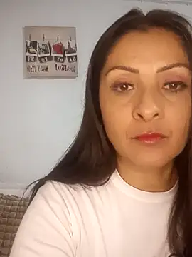 Snapshot of Mariapaula88 chatting on 11-12-25, 06:58 Mariapaula88 online show from 11-12-25, 06:58