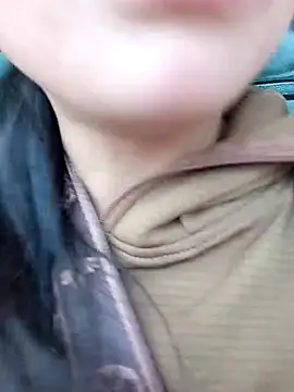 siusiu-00 online show from 11-17-25, 08:53