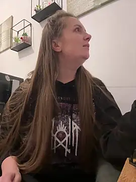 Amy  Leee  online show from 02-04-26, 03:07