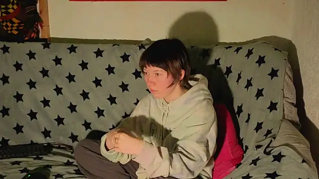 Snapshot of ReincarnatedAngel chatting on 10-23-25, 08:51 ReincarnatedAngel online show from 10-23-25, 08:51